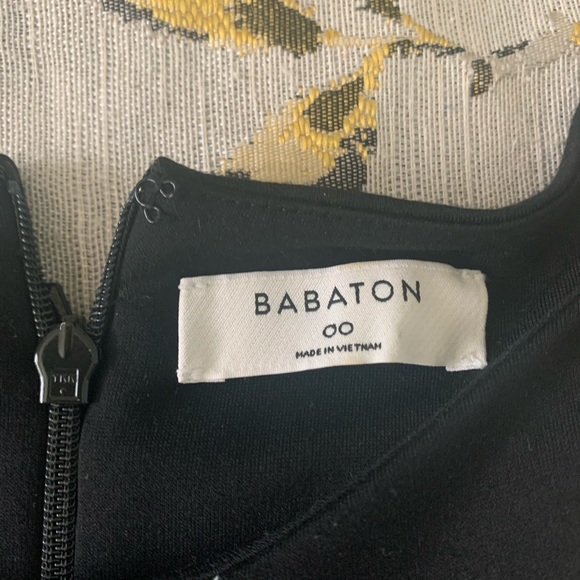 Babaton formal dress - Picture 2 of 4